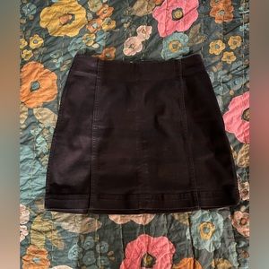 Black skirt